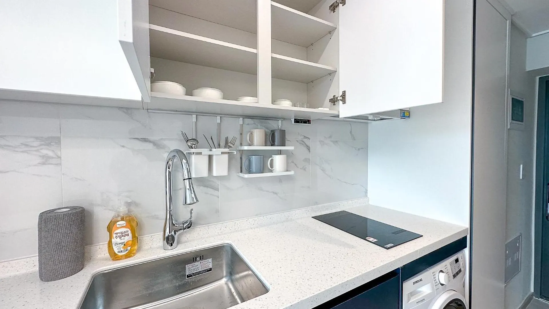 Апартаменты The First Ocean Songdo Пусан Южная Корея