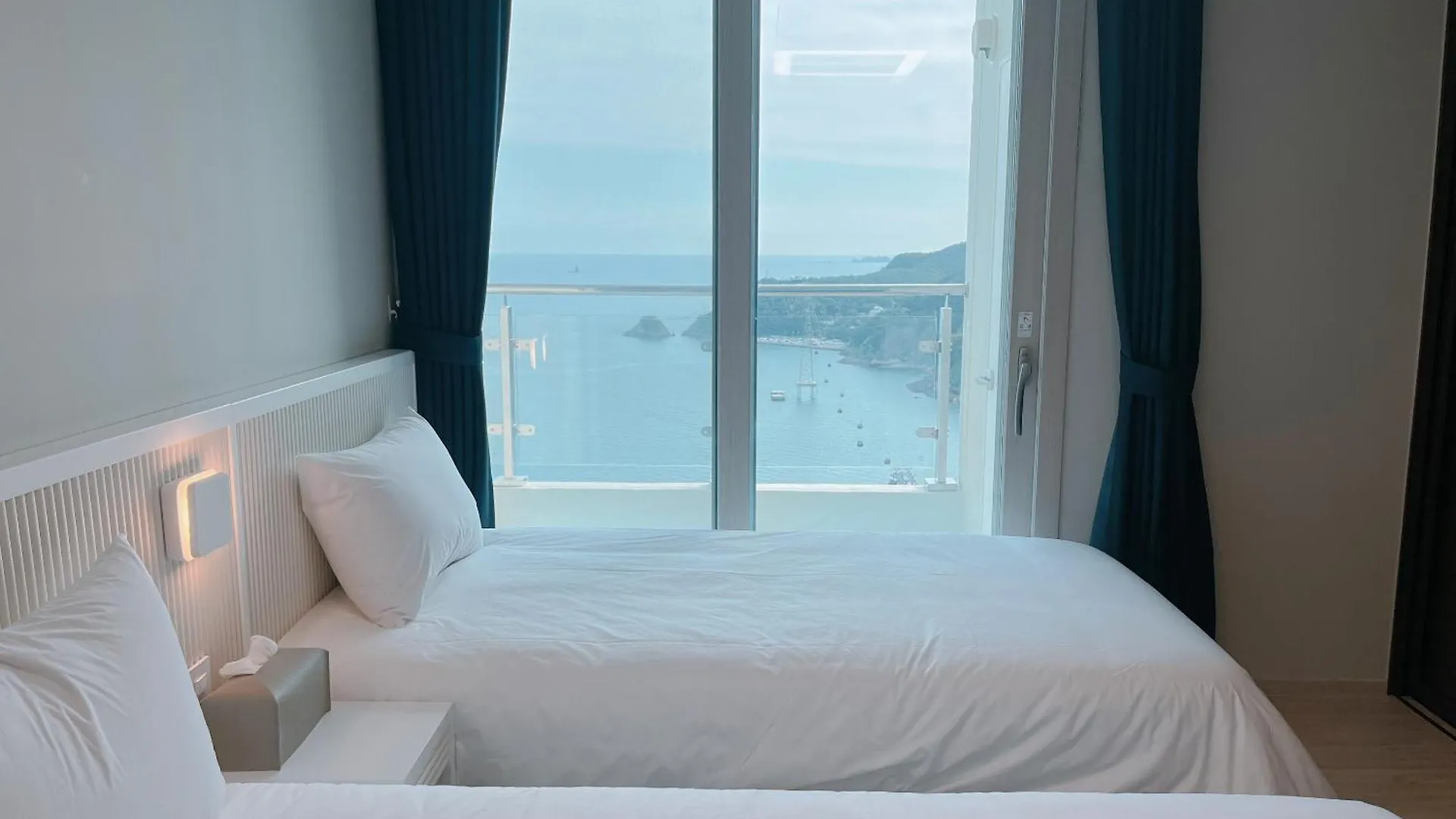 דירות בוסאן The First Ocean Songdo 0*,  קוריאה הדרומית