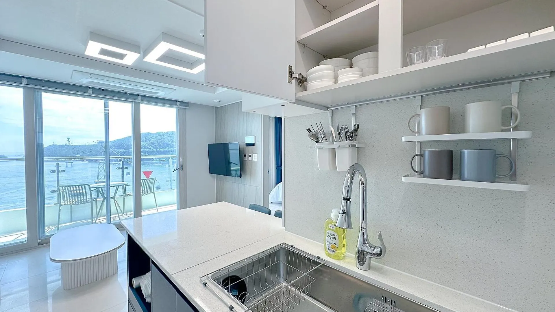 דירות בוסאן The First Ocean Songdo 0*,  קוריאה הדרומית