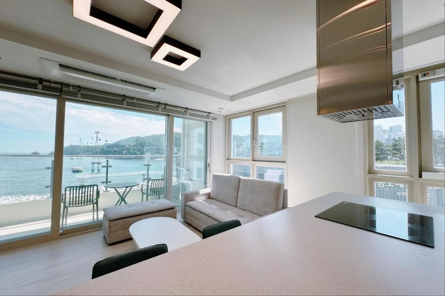 The First Ocean Songdo Apartment Busan