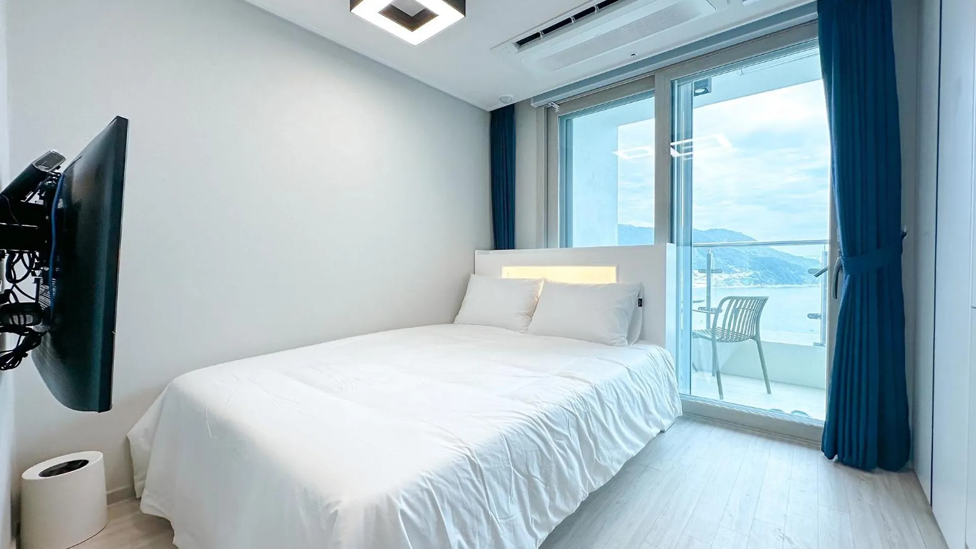 The First Ocean Songdo Apartment Busan