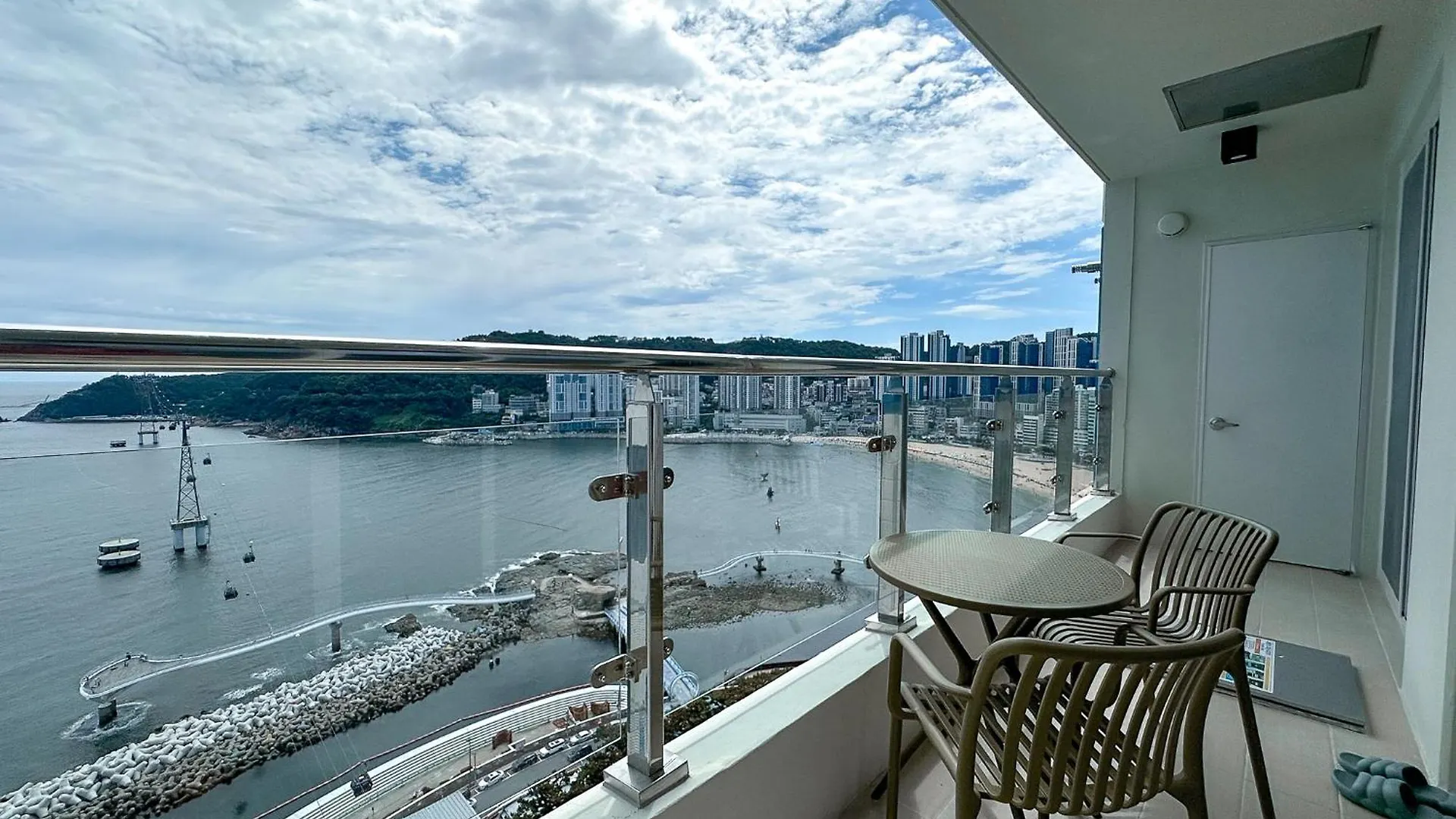 The First Ocean Songdo Apartment Busan
