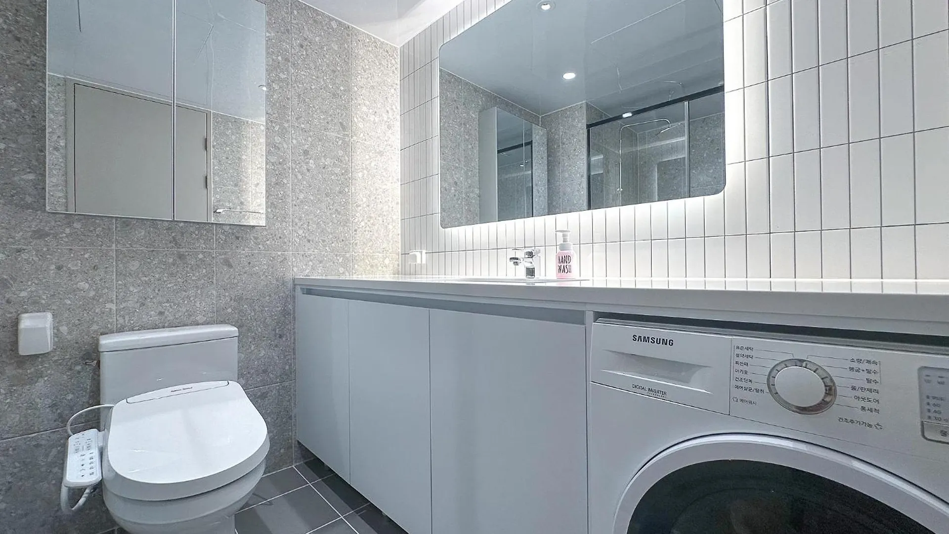 The First Ocean Songdo Apartment Busan