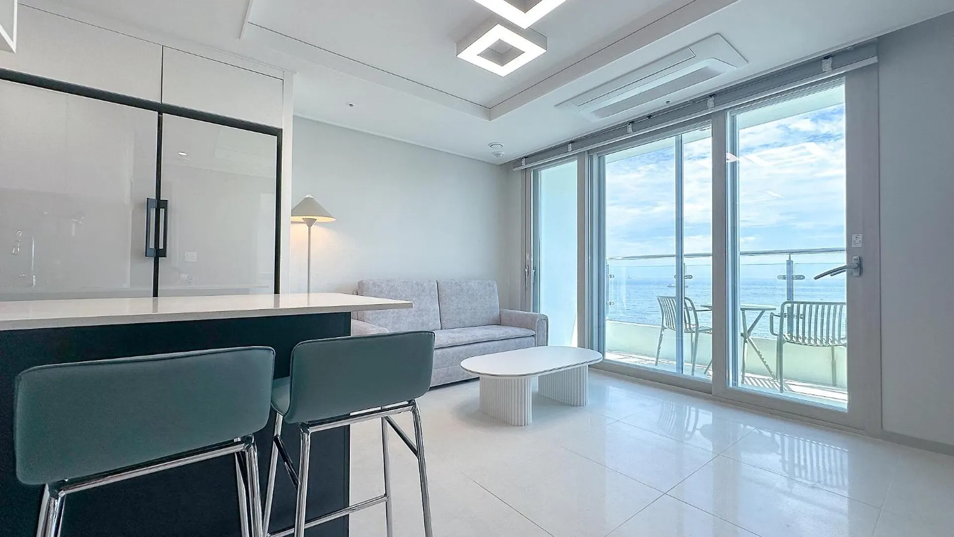 The First Ocean Songdo Apartment Busan